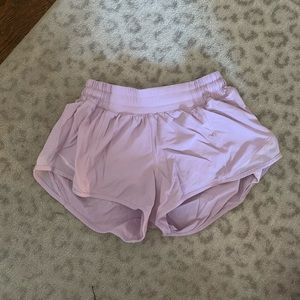 Lululemon Hotty hot shorts